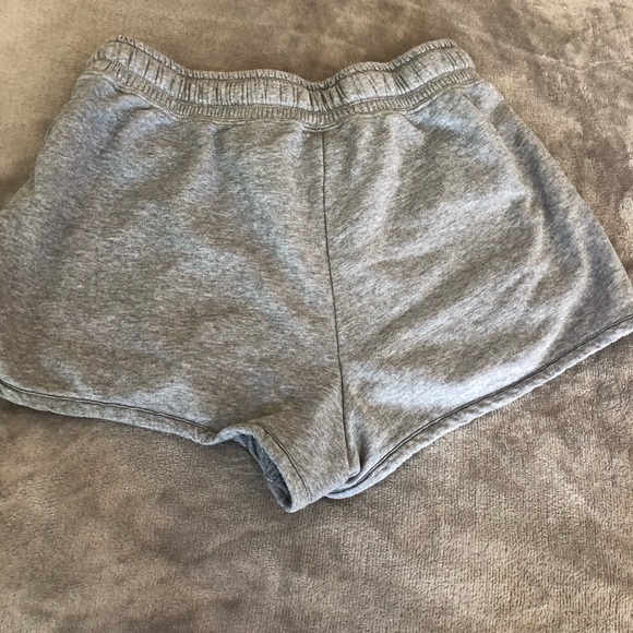 Nike athletic shorts - Picture 3 of 3